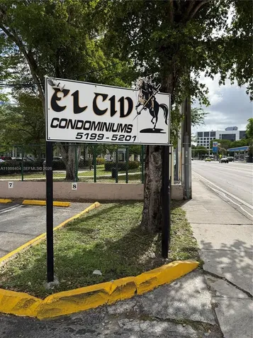 5199 NW 7th Street Miami FL 33126