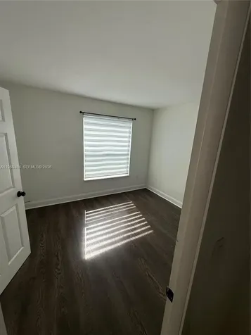 5199 NW 7th Street Miami FL 33126