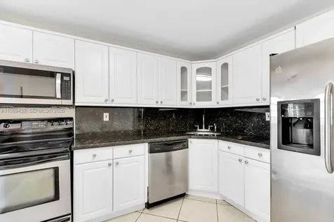 2750 NE 183rd Street Aventura FL 33160