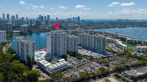 2750 NE 183rd Street Aventura FL 33160