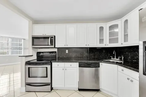 2750 NE 183rd Street Aventura FL 33160