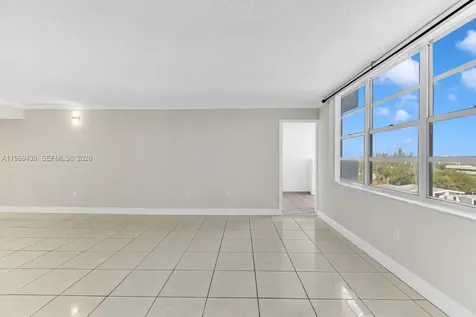 2750 NE 183rd Street Aventura FL 33160