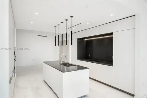 300 Biscayne Boulevard Way Miami FL 33131