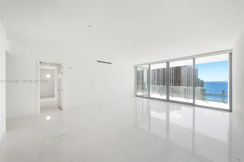 300 Biscayne Boulevard Way Miami FL 33131
