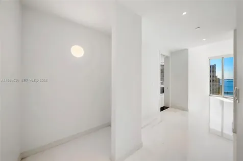 300 Biscayne Boulevard Way Miami FL 33131