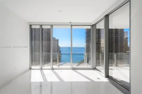 300 Biscayne Boulevard Way Miami FL 33131