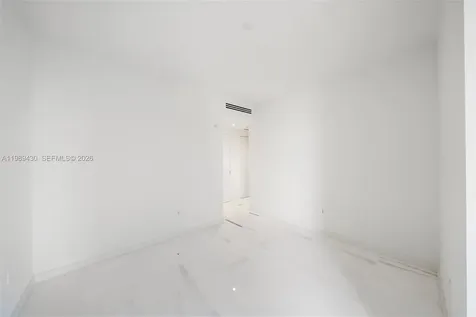300 Biscayne Boulevard Way Miami FL 33131