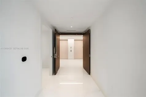 300 Biscayne Boulevard Way Miami FL 33131