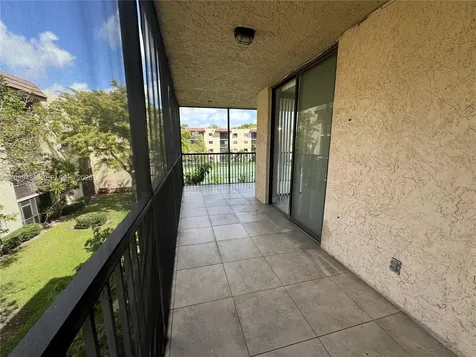 10401 W Broward Boulevard Plantation FL 33324