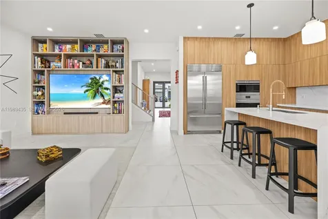 12021 SW 82nd Place Miami FL 33156
