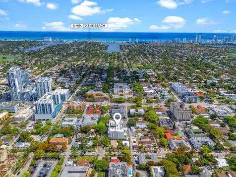 1850 Monroe Street Hollywood FL 33020