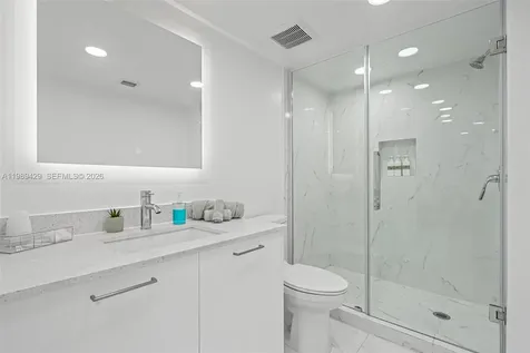 1850 Monroe Street Hollywood FL 33020