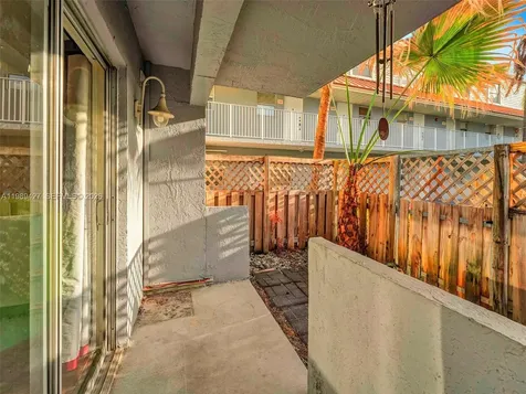 4600 SW 67th Avenue Miami FL 33155