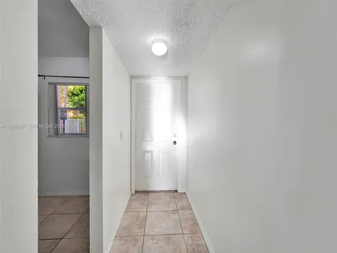 4600 SW 67th Avenue Miami FL 33155