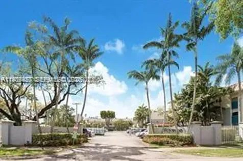 4600 SW 67th Avenue Miami FL 33155