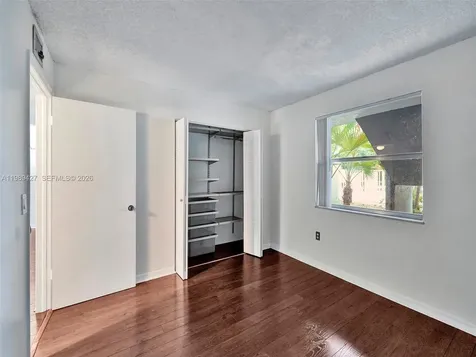 4600 SW 67th Avenue Miami FL 33155