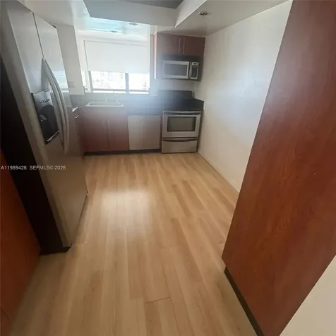 800 E Parkview Drive Hallandale Beach FL 33009