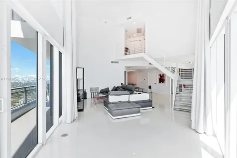 60 SW 13th Street Miami FL 33130