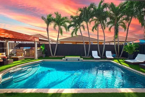 10254 SW 227th Street Cutler Bay FL 33190