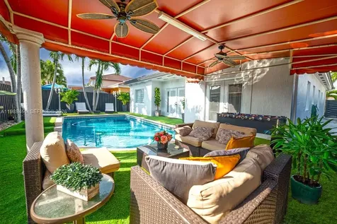 10254 SW 227th Street Cutler Bay FL 33190