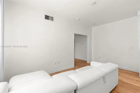 1211 Pennsylvania Avenue Miami Beach FL 33139