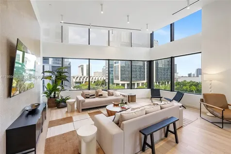 225 N Miami Avenue Miami FL 33128