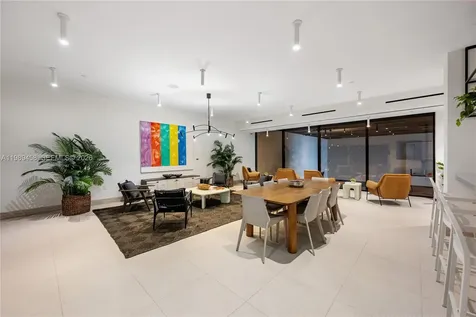225 N Miami Avenue Miami FL 33128