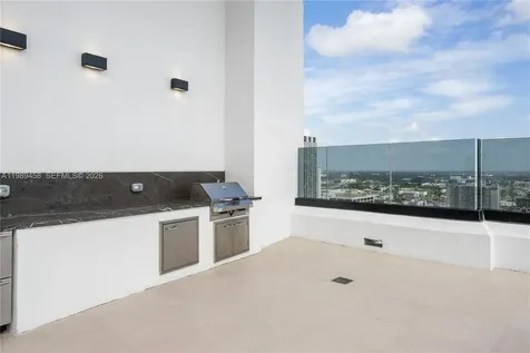 225 N Miami Avenue Miami FL 33128