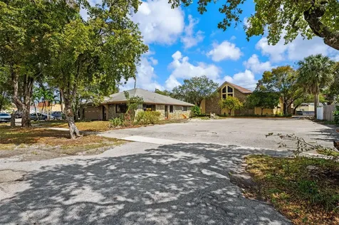 1178 NW 41st Terrace Lauderhill FL 33313