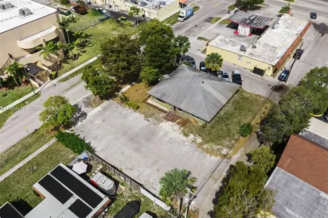 1178 NW 41st Terrace Lauderhill FL 33313