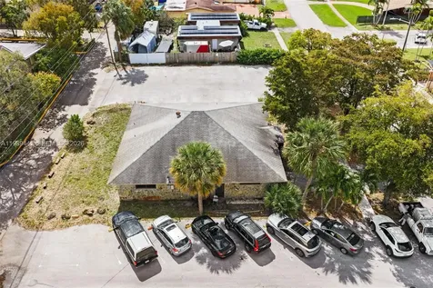 1178 NW 41st Terrace Lauderhill FL 33313