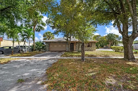 1178 NW 41st Terrace Lauderhill FL 33313