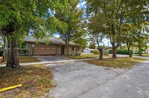 1178 NW 41st Terrace Lauderhill FL 33313