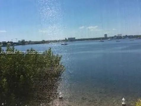 3000 Marcos Drive Aventura FL 33160