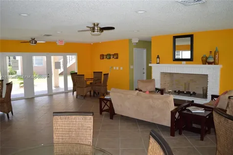 9 NE 19th Court Wilton Manors FL 33305