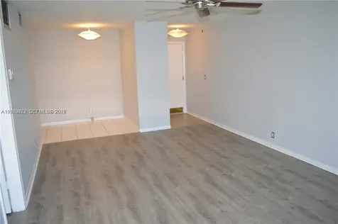 9 NE 19th Court Wilton Manors FL 33305