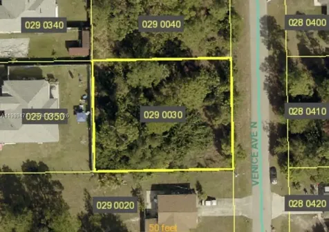 1905 Venice Avenue N Lehigh Acres FL 33971
