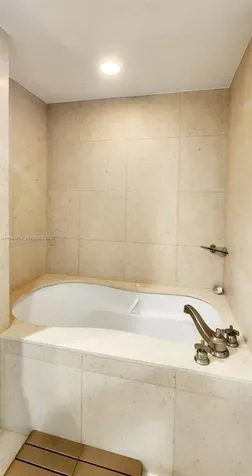 6801 Collins Avenue Miami Beach FL 33141