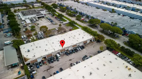 7313 NW 56th Street Miami FL 33166