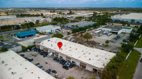7313 NW 56th Street Miami FL 33166