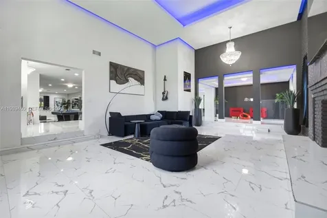 2201 SW 115th Terrace Davie FL 33325