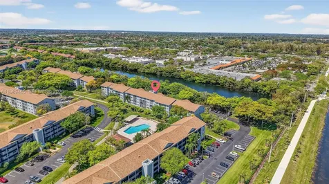 12500 SW 5th Court Pembroke Pines FL 33027