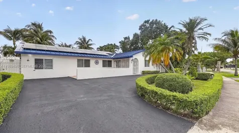 15022 SW 67th Lane Miami FL 33193