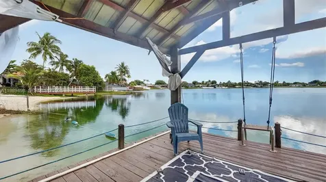 15022 SW 67th Lane Miami FL 33193