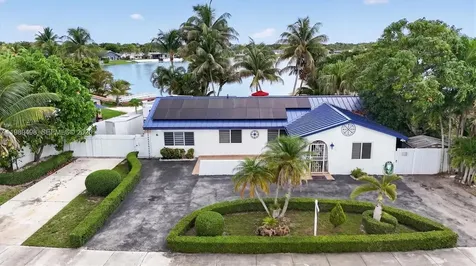 15022 SW 67th Lane Miami FL 33193