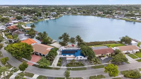 15022 SW 67th Lane Miami FL 33193