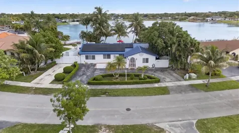 15022 SW 67th Lane Miami FL 33193