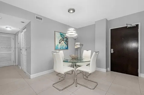 1500 Bay Road Miami Beach FL 33139