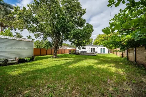 531 Forrest Drive Miami Springs FL 33166