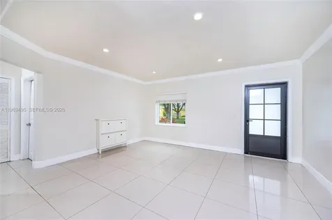 531 Forrest Drive Miami Springs FL 33166